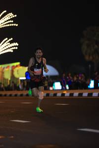 BIB: 1731
                            <button type="button" onclick="openModal(13783676)" class="btn btn-primary btn-sm float-right btn-popup" data-toggle="modal" data-target=".modal-high-quality">
                        <i class="fas fa-shopping-cart"></i> Add to Cart
                    </button>
                                            <button type="button" onclick="isThisMe(13783676, true)" class="btn btn-success btn-sm float-right btn-popup btn-isme hidden" data-toggle="tooltip" data-placement="bottom" title="นี่คือรูปของคุณใช่ไหม คลิกที่นี่เพื่อเอาเข้าอัลบั้ม">
                        <i class="fas fa-plus"></i> Add to album
                    </button>
                    <button type="button" onclick="isThisMe(13783676, false)" class="btn btn-warning btn-sm float-right btn-popup btn-isnotme hidden">
                        <i class="fas fa-ban"></i> Remove from album
                    </button>