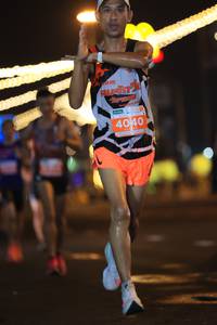 BIB: 4040
                            <button type="button" onclick="openModal(13775203)" class="btn btn-primary btn-sm float-right btn-popup" data-toggle="modal" data-target=".modal-high-quality">
                        <i class="fas fa-shopping-cart"></i> Add to Cart
                    </button>
                                            <button type="button" onclick="isThisMe(13775203, true)" class="btn btn-success btn-sm float-right btn-popup btn-isme hidden" data-toggle="tooltip" data-placement="bottom" title="นี่คือรูปของคุณใช่ไหม คลิกที่นี่เพื่อเอาเข้าอัลบั้ม">
                        <i class="fas fa-plus"></i> Add to album
                    </button>
                    <button type="button" onclick="isThisMe(13775203, false)" class="btn btn-warning btn-sm float-right btn-popup btn-isnotme hidden">
                        <i class="fas fa-ban"></i> Remove from album
                    </button>