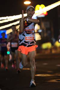 BIB: 4040
                            <button type="button" onclick="openModal(13775199)" class="btn btn-primary btn-sm float-right btn-popup" data-toggle="modal" data-target=".modal-high-quality">
                        <i class="fas fa-shopping-cart"></i> Add to Cart
                    </button>
                                            <button type="button" onclick="isThisMe(13775199, true)" class="btn btn-success btn-sm float-right btn-popup btn-isme hidden" data-toggle="tooltip" data-placement="bottom" title="นี่คือรูปของคุณใช่ไหม คลิกที่นี่เพื่อเอาเข้าอัลบั้ม">
                        <i class="fas fa-plus"></i> Add to album
                    </button>
                    <button type="button" onclick="isThisMe(13775199, false)" class="btn btn-warning btn-sm float-right btn-popup btn-isnotme hidden">
                        <i class="fas fa-ban"></i> Remove from album
                    </button>