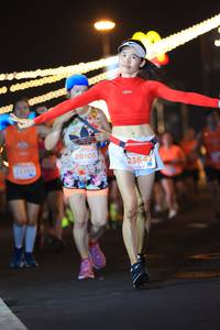 BIB: 088, 29105, 2330, 23642
                            <button type="button" onclick="openModal(13943798)" class="btn btn-primary btn-sm float-right btn-popup" data-toggle="modal" data-target=".modal-high-quality">
                        <i class="fas fa-shopping-cart"></i> Add to Cart
                    </button>
                                            <button type="button" onclick="isThisMe(13943798, true)" class="btn btn-success btn-sm float-right btn-popup btn-isme hidden" data-toggle="tooltip" data-placement="bottom" title="นี่คือรูปของคุณใช่ไหม คลิกที่นี่เพื่อเอาเข้าอัลบั้ม">
                        <i class="fas fa-plus"></i> Add to album
                    </button>
                    <button type="button" onclick="isThisMe(13943798, false)" class="btn btn-warning btn-sm float-right btn-popup btn-isnotme hidden">
                        <i class="fas fa-ban"></i> Remove from album
                    </button>