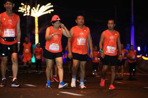 BIB: 654, 26029, 22236, 23733
                            <button type="button" onclick="openModal(15366061)" class="btn btn-primary btn-sm float-right btn-popup" data-toggle="modal" data-target=".modal-high-quality">
                        <i class="fas fa-shopping-cart"></i> Add to Cart
                    </button>
                                            <button type="button" onclick="isThisMe(15366061, true)" class="btn btn-success btn-sm float-right btn-popup btn-isme hidden" data-toggle="tooltip" data-placement="bottom" title="นี่คือรูปของคุณใช่ไหม คลิกที่นี่เพื่อเอาเข้าอัลบั้ม">
                        <i class="fas fa-plus"></i> Add to album
                    </button>
                    <button type="button" onclick="isThisMe(15366061, false)" class="btn btn-warning btn-sm float-right btn-popup btn-isnotme hidden">
                        <i class="fas fa-ban"></i> Remove from album
                    </button>