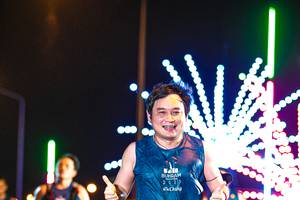 BIB: 2021
                            <button type="button" onclick="openModal(15871115)" class="btn btn-primary btn-sm float-right btn-popup" data-toggle="modal" data-target=".modal-high-quality">
                        <i class="fas fa-shopping-cart"></i> Add to Cart
                    </button>
                                            <button type="button" onclick="isThisMe(15871115, true)" class="btn btn-success btn-sm float-right btn-popup btn-isme hidden" data-toggle="tooltip" data-placement="bottom" title="นี่คือรูปของคุณใช่ไหม คลิกที่นี่เพื่อเอาเข้าอัลบั้ม">
                        <i class="fas fa-plus"></i> Add to album
                    </button>
                    <button type="button" onclick="isThisMe(15871115, false)" class="btn btn-warning btn-sm float-right btn-popup btn-isnotme hidden">
                        <i class="fas fa-ban"></i> Remove from album
                    </button>