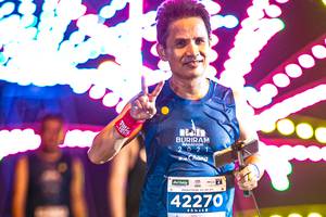 BIB: 2021, 42270
                            <button type="button" onclick="openModal(15871276)" class="btn btn-primary btn-sm float-right btn-popup" data-toggle="modal" data-target=".modal-high-quality">
                        <i class="fas fa-shopping-cart"></i> Add to Cart
                    </button>
                                            <button type="button" onclick="isThisMe(15871276, true)" class="btn btn-success btn-sm float-right btn-popup btn-isme hidden" data-toggle="tooltip" data-placement="bottom" title="นี่คือรูปของคุณใช่ไหม คลิกที่นี่เพื่อเอาเข้าอัลบั้ม">
                        <i class="fas fa-plus"></i> Add to album
                    </button>
                    <button type="button" onclick="isThisMe(15871276, false)" class="btn btn-warning btn-sm float-right btn-popup btn-isnotme hidden">
                        <i class="fas fa-ban"></i> Remove from album
                    </button>