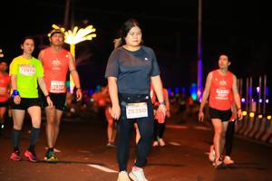 BIB: 22974, 25201, 28350
                            <button type="button" onclick="openModal(15773060)" class="btn btn-primary btn-sm float-right btn-popup" data-toggle="modal" data-target=".modal-high-quality">
                        <i class="fas fa-shopping-cart"></i> Add to Cart
                    </button>
                                            <button type="button" onclick="isThisMe(15773060, true)" class="btn btn-success btn-sm float-right btn-popup btn-isme hidden" data-toggle="tooltip" data-placement="bottom" title="นี่คือรูปของคุณใช่ไหม คลิกที่นี่เพื่อเอาเข้าอัลบั้ม">
                        <i class="fas fa-plus"></i> Add to album
                    </button>
                    <button type="button" onclick="isThisMe(15773060, false)" class="btn btn-warning btn-sm float-right btn-popup btn-isnotme hidden">
                        <i class="fas fa-ban"></i> Remove from album
                    </button>