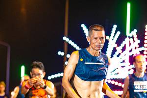 BIB: 4432
                            <button type="button" onclick="openModal(15870193)" class="btn btn-primary btn-sm float-right btn-popup" data-toggle="modal" data-target=".modal-high-quality">
                        <i class="fas fa-shopping-cart"></i> Add to Cart
                    </button>
                                            <button type="button" onclick="isThisMe(15870193, true)" class="btn btn-success btn-sm float-right btn-popup btn-isme hidden" data-toggle="tooltip" data-placement="bottom" title="นี่คือรูปของคุณใช่ไหม คลิกที่นี่เพื่อเอาเข้าอัลบั้ม">
                        <i class="fas fa-plus"></i> Add to album
                    </button>
                    <button type="button" onclick="isThisMe(15870193, false)" class="btn btn-warning btn-sm float-right btn-popup btn-isnotme hidden">
                        <i class="fas fa-ban"></i> Remove from album
                    </button>