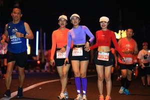 BIB: 45971, 28143, 23176, 21756, 300
                            <button type="button" onclick="openModal(15360044)" class="btn btn-primary btn-sm float-right btn-popup" data-toggle="modal" data-target=".modal-high-quality">
                        <i class="fas fa-shopping-cart"></i> Add to Cart
                    </button>
                                            <button type="button" onclick="isThisMe(15360044, true)" class="btn btn-success btn-sm float-right btn-popup btn-isme hidden" data-toggle="tooltip" data-placement="bottom" title="นี่คือรูปของคุณใช่ไหม คลิกที่นี่เพื่อเอาเข้าอัลบั้ม">
                        <i class="fas fa-plus"></i> Add to album
                    </button>
                    <button type="button" onclick="isThisMe(15360044, false)" class="btn btn-warning btn-sm float-right btn-popup btn-isnotme hidden">
                        <i class="fas fa-ban"></i> Remove from album
                    </button>