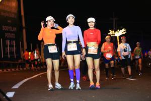 BIB: 23176, 21756
                            <button type="button" onclick="openModal(15360162)" class="btn btn-primary btn-sm float-right btn-popup" data-toggle="modal" data-target=".modal-high-quality">
                        <i class="fas fa-shopping-cart"></i> Add to Cart
                    </button>
                                            <button type="button" onclick="isThisMe(15360162, true)" class="btn btn-success btn-sm float-right btn-popup btn-isme hidden" data-toggle="tooltip" data-placement="bottom" title="นี่คือรูปของคุณใช่ไหม คลิกที่นี่เพื่อเอาเข้าอัลบั้ม">
                        <i class="fas fa-plus"></i> Add to album
                    </button>
                    <button type="button" onclick="isThisMe(15360162, false)" class="btn btn-warning btn-sm float-right btn-popup btn-isnotme hidden">
                        <i class="fas fa-ban"></i> Remove from album
                    </button>