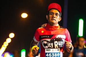 BIB: 46386
                            <button type="button" onclick="openModal(15870684)" class="btn btn-primary btn-sm float-right btn-popup" data-toggle="modal" data-target=".modal-high-quality">
                        <i class="fas fa-shopping-cart"></i> Add to Cart
                    </button>
                                            <button type="button" onclick="isThisMe(15870684, true)" class="btn btn-success btn-sm float-right btn-popup btn-isme hidden" data-toggle="tooltip" data-placement="bottom" title="นี่คือรูปของคุณใช่ไหม คลิกที่นี่เพื่อเอาเข้าอัลบั้ม">
                        <i class="fas fa-plus"></i> Add to album
                    </button>
                    <button type="button" onclick="isThisMe(15870684, false)" class="btn btn-warning btn-sm float-right btn-popup btn-isnotme hidden">
                        <i class="fas fa-ban"></i> Remove from album
                    </button>