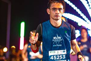 BIB: 021, 45253
                            <button type="button" onclick="openModal(15870535)" class="btn btn-primary btn-sm float-right btn-popup" data-toggle="modal" data-target=".modal-high-quality">
                        <i class="fas fa-shopping-cart"></i> Add to Cart
                    </button>
                                            <button type="button" onclick="isThisMe(15870535, true)" class="btn btn-success btn-sm float-right btn-popup btn-isme hidden" data-toggle="tooltip" data-placement="bottom" title="นี่คือรูปของคุณใช่ไหม คลิกที่นี่เพื่อเอาเข้าอัลบั้ม">
                        <i class="fas fa-plus"></i> Add to album
                    </button>
                    <button type="button" onclick="isThisMe(15870535, false)" class="btn btn-warning btn-sm float-right btn-popup btn-isnotme hidden">
                        <i class="fas fa-ban"></i> Remove from album
                    </button>