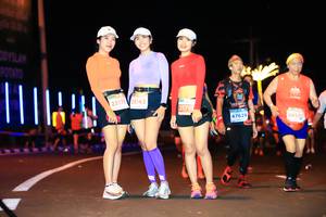 BIB: 2317, 28143, 2175, 28530, 47629
                            <button type="button" onclick="openModal(15773231)" class="btn btn-primary btn-sm float-right btn-popup" data-toggle="modal" data-target=".modal-high-quality">
                        <i class="fas fa-shopping-cart"></i> Add to Cart
                    </button>
                                            <button type="button" onclick="isThisMe(15773231, true)" class="btn btn-success btn-sm float-right btn-popup btn-isme hidden" data-toggle="tooltip" data-placement="bottom" title="นี่คือรูปของคุณใช่ไหม คลิกที่นี่เพื่อเอาเข้าอัลบั้ม">
                        <i class="fas fa-plus"></i> Add to album
                    </button>
                    <button type="button" onclick="isThisMe(15773231, false)" class="btn btn-warning btn-sm float-right btn-popup btn-isnotme hidden">
                        <i class="fas fa-ban"></i> Remove from album
                    </button>