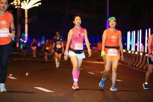 BIB: 3499, 29522, 29266
                            <button type="button" onclick="openModal(15357306)" class="btn btn-primary btn-sm float-right btn-popup" data-toggle="modal" data-target=".modal-high-quality">
                        <i class="fas fa-shopping-cart"></i> Add to Cart
                    </button>
                                            <button type="button" onclick="isThisMe(15357306, true)" class="btn btn-success btn-sm float-right btn-popup btn-isme hidden" data-toggle="tooltip" data-placement="bottom" title="นี่คือรูปของคุณใช่ไหม คลิกที่นี่เพื่อเอาเข้าอัลบั้ม">
                        <i class="fas fa-plus"></i> Add to album
                    </button>
                    <button type="button" onclick="isThisMe(15357306, false)" class="btn btn-warning btn-sm float-right btn-popup btn-isnotme hidden">
                        <i class="fas fa-ban"></i> Remove from album
                    </button>