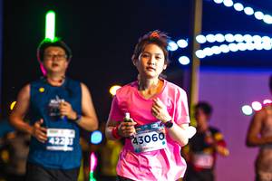 BIB: 422, 43060
                            <button type="button" onclick="openModal(15870328)" class="btn btn-primary btn-sm float-right btn-popup" data-toggle="modal" data-target=".modal-high-quality">
                        <i class="fas fa-shopping-cart"></i> Add to Cart
                    </button>
                                            <button type="button" onclick="isThisMe(15870328, true)" class="btn btn-success btn-sm float-right btn-popup btn-isme hidden" data-toggle="tooltip" data-placement="bottom" title="นี่คือรูปของคุณใช่ไหม คลิกที่นี่เพื่อเอาเข้าอัลบั้ม">
                        <i class="fas fa-plus"></i> Add to album
                    </button>
                    <button type="button" onclick="isThisMe(15870328, false)" class="btn btn-warning btn-sm float-right btn-popup btn-isnotme hidden">
                        <i class="fas fa-ban"></i> Remove from album
                    </button>