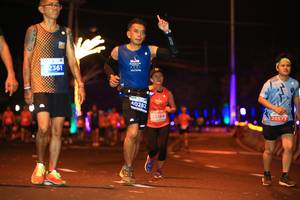 BIB: 2361, 40282, 25573, 3194
                            <button type="button" onclick="openModal(15367101)" class="btn btn-primary btn-sm float-right btn-popup" data-toggle="modal" data-target=".modal-high-quality">
                        <i class="fas fa-shopping-cart"></i> Add to Cart
                    </button>
                                            <button type="button" onclick="isThisMe(15367101, true)" class="btn btn-success btn-sm float-right btn-popup btn-isme hidden" data-toggle="tooltip" data-placement="bottom" title="นี่คือรูปของคุณใช่ไหม คลิกที่นี่เพื่อเอาเข้าอัลบั้ม">
                        <i class="fas fa-plus"></i> Add to album
                    </button>
                    <button type="button" onclick="isThisMe(15367101, false)" class="btn btn-warning btn-sm float-right btn-popup btn-isnotme hidden">
                        <i class="fas fa-ban"></i> Remove from album
                    </button>