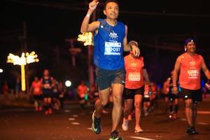 BIB: 051, 79207, 24280
                            <button type="button" onclick="openModal(15360751)" class="btn btn-primary btn-sm float-right btn-popup" data-toggle="modal" data-target=".modal-high-quality">
                        <i class="fas fa-shopping-cart"></i> Add to Cart
                    </button>
                                            <button type="button" onclick="isThisMe(15360751, true)" class="btn btn-success btn-sm float-right btn-popup btn-isme hidden" data-toggle="tooltip" data-placement="bottom" title="นี่คือรูปของคุณใช่ไหม คลิกที่นี่เพื่อเอาเข้าอัลบั้ม">
                        <i class="fas fa-plus"></i> Add to album
                    </button>
                    <button type="button" onclick="isThisMe(15360751, false)" class="btn btn-warning btn-sm float-right btn-popup btn-isnotme hidden">
                        <i class="fas fa-ban"></i> Remove from album
                    </button>