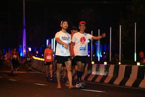 BIB: 40719
                            <button type="button" onclick="openModal(15373342)" class="btn btn-primary btn-sm float-right btn-popup" data-toggle="modal" data-target=".modal-high-quality">
                        <i class="fas fa-shopping-cart"></i> Add to Cart
                    </button>
                                            <button type="button" onclick="isThisMe(15373342, true)" class="btn btn-success btn-sm float-right btn-popup btn-isme hidden" data-toggle="tooltip" data-placement="bottom" title="นี่คือรูปของคุณใช่ไหม คลิกที่นี่เพื่อเอาเข้าอัลบั้ม">
                        <i class="fas fa-plus"></i> Add to album
                    </button>
                    <button type="button" onclick="isThisMe(15373342, false)" class="btn btn-warning btn-sm float-right btn-popup btn-isnotme hidden">
                        <i class="fas fa-ban"></i> Remove from album
                    </button>