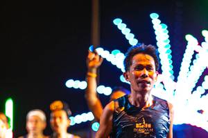 BIB: 2000, 202
                            <button type="button" onclick="openModal(15868790)" class="btn btn-primary btn-sm float-right btn-popup" data-toggle="modal" data-target=".modal-high-quality">
                        <i class="fas fa-shopping-cart"></i> Add to Cart
                    </button>
                                            <button type="button" onclick="isThisMe(15868790, true)" class="btn btn-success btn-sm float-right btn-popup btn-isme hidden" data-toggle="tooltip" data-placement="bottom" title="นี่คือรูปของคุณใช่ไหม คลิกที่นี่เพื่อเอาเข้าอัลบั้ม">
                        <i class="fas fa-plus"></i> Add to album
                    </button>
                    <button type="button" onclick="isThisMe(15868790, false)" class="btn btn-warning btn-sm float-right btn-popup btn-isnotme hidden">
                        <i class="fas fa-ban"></i> Remove from album
                    </button>