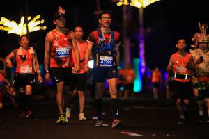 BIB: 40710, 47199, 2834, 149
                            <button type="button" onclick="openModal(15774089)" class="btn btn-primary btn-sm float-right btn-popup" data-toggle="modal" data-target=".modal-high-quality">
                        <i class="fas fa-shopping-cart"></i> Add to Cart
                    </button>
                                            <button type="button" onclick="isThisMe(15774089, true)" class="btn btn-success btn-sm float-right btn-popup btn-isme hidden" data-toggle="tooltip" data-placement="bottom" title="นี่คือรูปของคุณใช่ไหม คลิกที่นี่เพื่อเอาเข้าอัลบั้ม">
                        <i class="fas fa-plus"></i> Add to album
                    </button>
                    <button type="button" onclick="isThisMe(15774089, false)" class="btn btn-warning btn-sm float-right btn-popup btn-isnotme hidden">
                        <i class="fas fa-ban"></i> Remove from album
                    </button>