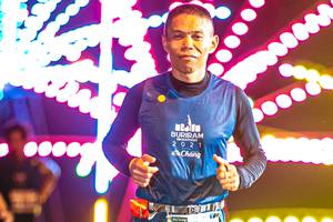 BIB: 2021, 0000
                            <button type="button" onclick="openModal(15870639)" class="btn btn-primary btn-sm float-right btn-popup" data-toggle="modal" data-target=".modal-high-quality">
                        <i class="fas fa-shopping-cart"></i> Add to Cart
                    </button>
                                            <button type="button" onclick="isThisMe(15870639, true)" class="btn btn-success btn-sm float-right btn-popup btn-isme hidden" data-toggle="tooltip" data-placement="bottom" title="นี่คือรูปของคุณใช่ไหม คลิกที่นี่เพื่อเอาเข้าอัลบั้ม">
                        <i class="fas fa-plus"></i> Add to album
                    </button>
                    <button type="button" onclick="isThisMe(15870639, false)" class="btn btn-warning btn-sm float-right btn-popup btn-isnotme hidden">
                        <i class="fas fa-ban"></i> Remove from album
                    </button>