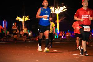 BIB: 20194
                            <button type="button" onclick="openModal(15773827)" class="btn btn-primary btn-sm float-right btn-popup" data-toggle="modal" data-target=".modal-high-quality">
                        <i class="fas fa-shopping-cart"></i> Add to Cart
                    </button>
                                            <button type="button" onclick="isThisMe(15773827, true)" class="btn btn-success btn-sm float-right btn-popup btn-isme hidden" data-toggle="tooltip" data-placement="bottom" title="นี่คือรูปของคุณใช่ไหม คลิกที่นี่เพื่อเอาเข้าอัลบั้ม">
                        <i class="fas fa-plus"></i> Add to album
                    </button>
                    <button type="button" onclick="isThisMe(15773827, false)" class="btn btn-warning btn-sm float-right btn-popup btn-isnotme hidden">
                        <i class="fas fa-ban"></i> Remove from album
                    </button>