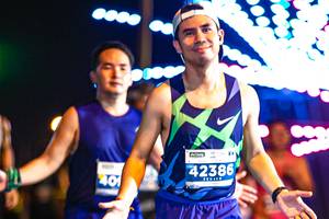 BIB: 42386, 401
                            <button type="button" onclick="openModal(15870318)" class="btn btn-primary btn-sm float-right btn-popup" data-toggle="modal" data-target=".modal-high-quality">
                        <i class="fas fa-shopping-cart"></i> Add to Cart
                    </button>
                                            <button type="button" onclick="isThisMe(15870318, true)" class="btn btn-success btn-sm float-right btn-popup btn-isme hidden" data-toggle="tooltip" data-placement="bottom" title="นี่คือรูปของคุณใช่ไหม คลิกที่นี่เพื่อเอาเข้าอัลบั้ม">
                        <i class="fas fa-plus"></i> Add to album
                    </button>
                    <button type="button" onclick="isThisMe(15870318, false)" class="btn btn-warning btn-sm float-right btn-popup btn-isnotme hidden">
                        <i class="fas fa-ban"></i> Remove from album
                    </button>