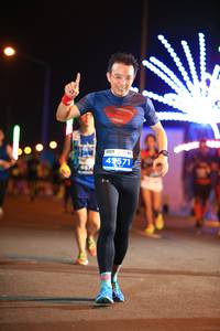 BIB: 571, 467
                            <button type="button" onclick="openModal(15222273)" class="btn btn-primary btn-sm float-right btn-popup" data-toggle="modal" data-target=".modal-high-quality">
                        <i class="fas fa-shopping-cart"></i> Add to Cart
                    </button>
                                            <button type="button" onclick="isThisMe(15222273, true)" class="btn btn-success btn-sm float-right btn-popup btn-isme hidden" data-toggle="tooltip" data-placement="bottom" title="นี่คือรูปของคุณใช่ไหม คลิกที่นี่เพื่อเอาเข้าอัลบั้ม">
                        <i class="fas fa-plus"></i> Add to album
                    </button>
                    <button type="button" onclick="isThisMe(15222273, false)" class="btn btn-warning btn-sm float-right btn-popup btn-isnotme hidden">
                        <i class="fas fa-ban"></i> Remove from album
                    </button>