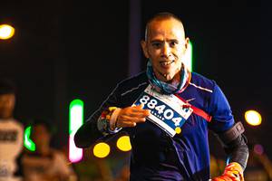 BIB: 88404
                            <button type="button" onclick="openModal(15868932)" class="btn btn-primary btn-sm float-right btn-popup" data-toggle="modal" data-target=".modal-high-quality">
                        <i class="fas fa-shopping-cart"></i> Add to Cart
                    </button>
                                            <button type="button" onclick="isThisMe(15868932, true)" class="btn btn-success btn-sm float-right btn-popup btn-isme hidden" data-toggle="tooltip" data-placement="bottom" title="นี่คือรูปของคุณใช่ไหม คลิกที่นี่เพื่อเอาเข้าอัลบั้ม">
                        <i class="fas fa-plus"></i> Add to album
                    </button>
                    <button type="button" onclick="isThisMe(15868932, false)" class="btn btn-warning btn-sm float-right btn-popup btn-isnotme hidden">
                        <i class="fas fa-ban"></i> Remove from album
                    </button>