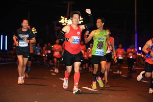 BIB: 256, 47840, 40844
                            <button type="button" onclick="openModal(15358186)" class="btn btn-primary btn-sm float-right btn-popup" data-toggle="modal" data-target=".modal-high-quality">
                        <i class="fas fa-shopping-cart"></i> Add to Cart
                    </button>
                                            <button type="button" onclick="isThisMe(15358186, true)" class="btn btn-success btn-sm float-right btn-popup btn-isme hidden" data-toggle="tooltip" data-placement="bottom" title="นี่คือรูปของคุณใช่ไหม คลิกที่นี่เพื่อเอาเข้าอัลบั้ม">
                        <i class="fas fa-plus"></i> Add to album
                    </button>
                    <button type="button" onclick="isThisMe(15358186, false)" class="btn btn-warning btn-sm float-right btn-popup btn-isnotme hidden">
                        <i class="fas fa-ban"></i> Remove from album
                    </button>