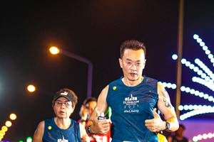 BIB: 021
                            <button type="button" onclick="openModal(15871443)" class="btn btn-primary btn-sm float-right btn-popup" data-toggle="modal" data-target=".modal-high-quality">
                        <i class="fas fa-shopping-cart"></i> Add to Cart
                    </button>
                                            <button type="button" onclick="isThisMe(15871443, true)" class="btn btn-success btn-sm float-right btn-popup btn-isme hidden" data-toggle="tooltip" data-placement="bottom" title="นี่คือรูปของคุณใช่ไหม คลิกที่นี่เพื่อเอาเข้าอัลบั้ม">
                        <i class="fas fa-plus"></i> Add to album
                    </button>
                    <button type="button" onclick="isThisMe(15871443, false)" class="btn btn-warning btn-sm float-right btn-popup btn-isnotme hidden">
                        <i class="fas fa-ban"></i> Remove from album
                    </button>