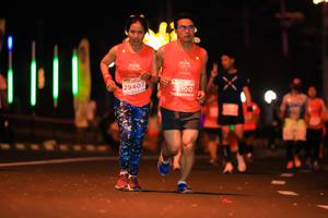 BIB: 29407, 2100
                            <button type="button" onclick="openModal(15773705)" class="btn btn-primary btn-sm float-right btn-popup" data-toggle="modal" data-target=".modal-high-quality">
                        <i class="fas fa-shopping-cart"></i> Add to Cart
                    </button>
                                            <button type="button" onclick="isThisMe(15773705, true)" class="btn btn-success btn-sm float-right btn-popup btn-isme hidden" data-toggle="tooltip" data-placement="bottom" title="นี่คือรูปของคุณใช่ไหม คลิกที่นี่เพื่อเอาเข้าอัลบั้ม">
                        <i class="fas fa-plus"></i> Add to album
                    </button>
                    <button type="button" onclick="isThisMe(15773705, false)" class="btn btn-warning btn-sm float-right btn-popup btn-isnotme hidden">
                        <i class="fas fa-ban"></i> Remove from album
                    </button>