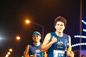 BIB: 2021, 3416
                            <button type="button" onclick="openModal(15871343)" class="btn btn-primary btn-sm float-right btn-popup" data-toggle="modal" data-target=".modal-high-quality">
                        <i class="fas fa-shopping-cart"></i> Add to Cart
                    </button>
                                            <button type="button" onclick="isThisMe(15871343, true)" class="btn btn-success btn-sm float-right btn-popup btn-isme hidden" data-toggle="tooltip" data-placement="bottom" title="นี่คือรูปของคุณใช่ไหม คลิกที่นี่เพื่อเอาเข้าอัลบั้ม">
                        <i class="fas fa-plus"></i> Add to album
                    </button>
                    <button type="button" onclick="isThisMe(15871343, false)" class="btn btn-warning btn-sm float-right btn-popup btn-isnotme hidden">
                        <i class="fas fa-ban"></i> Remove from album
                    </button>