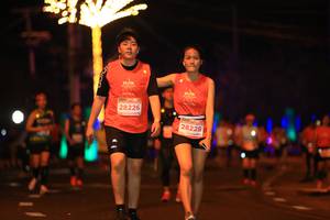 BIB: 28226, 28228
                            <button type="button" onclick="openModal(15371339)" class="btn btn-primary btn-sm float-right btn-popup" data-toggle="modal" data-target=".modal-high-quality">
                        <i class="fas fa-shopping-cart"></i> Add to Cart
                    </button>
                                            <button type="button" onclick="isThisMe(15371339, true)" class="btn btn-success btn-sm float-right btn-popup btn-isme hidden" data-toggle="tooltip" data-placement="bottom" title="นี่คือรูปของคุณใช่ไหม คลิกที่นี่เพื่อเอาเข้าอัลบั้ม">
                        <i class="fas fa-plus"></i> Add to album
                    </button>
                    <button type="button" onclick="isThisMe(15371339, false)" class="btn btn-warning btn-sm float-right btn-popup btn-isnotme hidden">
                        <i class="fas fa-ban"></i> Remove from album
                    </button>