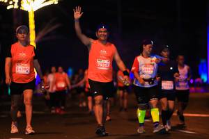 BIB: 79207, 29504, 24280, 28822
                            <button type="button" onclick="openModal(15773278)" class="btn btn-primary btn-sm float-right btn-popup" data-toggle="modal" data-target=".modal-high-quality">
                        <i class="fas fa-shopping-cart"></i> Add to Cart
                    </button>
                                            <button type="button" onclick="isThisMe(15773278, true)" class="btn btn-success btn-sm float-right btn-popup btn-isme hidden" data-toggle="tooltip" data-placement="bottom" title="นี่คือรูปของคุณใช่ไหม คลิกที่นี่เพื่อเอาเข้าอัลบั้ม">
                        <i class="fas fa-plus"></i> Add to album
                    </button>
                    <button type="button" onclick="isThisMe(15773278, false)" class="btn btn-warning btn-sm float-right btn-popup btn-isnotme hidden">
                        <i class="fas fa-ban"></i> Remove from album
                    </button>