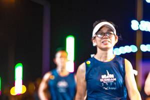 BIB: 221
                            <button type="button" onclick="openModal(15871260)" class="btn btn-primary btn-sm float-right btn-popup" data-toggle="modal" data-target=".modal-high-quality">
                        <i class="fas fa-shopping-cart"></i> Add to Cart
                    </button>
                                            <button type="button" onclick="isThisMe(15871260, true)" class="btn btn-success btn-sm float-right btn-popup btn-isme hidden" data-toggle="tooltip" data-placement="bottom" title="นี่คือรูปของคุณใช่ไหม คลิกที่นี่เพื่อเอาเข้าอัลบั้ม">
                        <i class="fas fa-plus"></i> Add to album
                    </button>
                    <button type="button" onclick="isThisMe(15871260, false)" class="btn btn-warning btn-sm float-right btn-popup btn-isnotme hidden">
                        <i class="fas fa-ban"></i> Remove from album
                    </button>