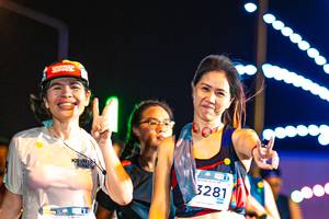 BIB: 3281
                            <button type="button" onclick="openModal(15871279)" class="btn btn-primary btn-sm float-right btn-popup" data-toggle="modal" data-target=".modal-high-quality">
                        <i class="fas fa-shopping-cart"></i> Add to Cart
                    </button>
                                            <button type="button" onclick="isThisMe(15871279, true)" class="btn btn-success btn-sm float-right btn-popup btn-isme hidden" data-toggle="tooltip" data-placement="bottom" title="นี่คือรูปของคุณใช่ไหม คลิกที่นี่เพื่อเอาเข้าอัลบั้ม">
                        <i class="fas fa-plus"></i> Add to album
                    </button>
                    <button type="button" onclick="isThisMe(15871279, false)" class="btn btn-warning btn-sm float-right btn-popup btn-isnotme hidden">
                        <i class="fas fa-ban"></i> Remove from album
                    </button>