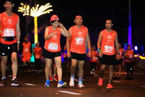 BIB: 654, 029, 22236, 23733
                            <button type="button" onclick="openModal(15773612)" class="btn btn-primary btn-sm float-right btn-popup" data-toggle="modal" data-target=".modal-high-quality">
                        <i class="fas fa-shopping-cart"></i> Add to Cart
                    </button>
                                            <button type="button" onclick="isThisMe(15773612, true)" class="btn btn-success btn-sm float-right btn-popup btn-isme hidden" data-toggle="tooltip" data-placement="bottom" title="นี่คือรูปของคุณใช่ไหม คลิกที่นี่เพื่อเอาเข้าอัลบั้ม">
                        <i class="fas fa-plus"></i> Add to album
                    </button>
                    <button type="button" onclick="isThisMe(15773612, false)" class="btn btn-warning btn-sm float-right btn-popup btn-isnotme hidden">
                        <i class="fas fa-ban"></i> Remove from album
                    </button>