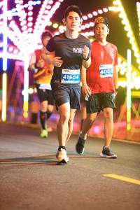 BIB: 4007, 41604
                            <button type="button" onclick="openModal(15185788)" class="btn btn-primary btn-sm float-right btn-popup" data-toggle="modal" data-target=".modal-high-quality">
                        <i class="fas fa-shopping-cart"></i> Add to Cart
                    </button>
                                            <button type="button" onclick="isThisMe(15185788, true)" class="btn btn-success btn-sm float-right btn-popup btn-isme hidden" data-toggle="tooltip" data-placement="bottom" title="นี่คือรูปของคุณใช่ไหม คลิกที่นี่เพื่อเอาเข้าอัลบั้ม">
                        <i class="fas fa-plus"></i> Add to album
                    </button>
                    <button type="button" onclick="isThisMe(15185788, false)" class="btn btn-warning btn-sm float-right btn-popup btn-isnotme hidden">
                        <i class="fas fa-ban"></i> Remove from album
                    </button>