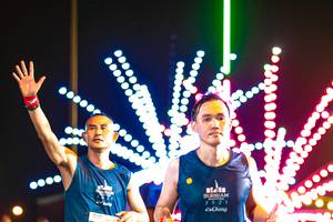 BIB: 021
                            <button type="button" onclick="openModal(15869534)" class="btn btn-primary btn-sm float-right btn-popup" data-toggle="modal" data-target=".modal-high-quality">
                        <i class="fas fa-shopping-cart"></i> Add to Cart
                    </button>
                                            <button type="button" onclick="isThisMe(15869534, true)" class="btn btn-success btn-sm float-right btn-popup btn-isme hidden" data-toggle="tooltip" data-placement="bottom" title="นี่คือรูปของคุณใช่ไหม คลิกที่นี่เพื่อเอาเข้าอัลบั้ม">
                        <i class="fas fa-plus"></i> Add to album
                    </button>
                    <button type="button" onclick="isThisMe(15869534, false)" class="btn btn-warning btn-sm float-right btn-popup btn-isnotme hidden">
                        <i class="fas fa-ban"></i> Remove from album
                    </button>