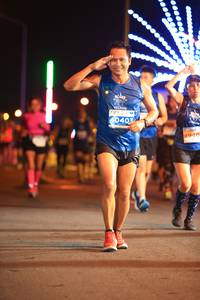 BIB: 0403, 8940
                            <button type="button" onclick="openModal(15322271)" class="btn btn-primary btn-sm float-right btn-popup" data-toggle="modal" data-target=".modal-high-quality">
                        <i class="fas fa-shopping-cart"></i> Add to Cart
                    </button>
                                            <button type="button" onclick="isThisMe(15322271, true)" class="btn btn-success btn-sm float-right btn-popup btn-isme hidden" data-toggle="tooltip" data-placement="bottom" title="นี่คือรูปของคุณใช่ไหม คลิกที่นี่เพื่อเอาเข้าอัลบั้ม">
                        <i class="fas fa-plus"></i> Add to album
                    </button>
                    <button type="button" onclick="isThisMe(15322271, false)" class="btn btn-warning btn-sm float-right btn-popup btn-isnotme hidden">
                        <i class="fas fa-ban"></i> Remove from album
                    </button>