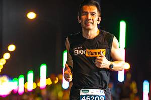 BIB: 46209
                            <button type="button" onclick="openModal(15870928)" class="btn btn-primary btn-sm float-right btn-popup" data-toggle="modal" data-target=".modal-high-quality">
                        <i class="fas fa-shopping-cart"></i> Add to Cart
                    </button>
                                            <button type="button" onclick="isThisMe(15870928, true)" class="btn btn-success btn-sm float-right btn-popup btn-isme hidden" data-toggle="tooltip" data-placement="bottom" title="นี่คือรูปของคุณใช่ไหม คลิกที่นี่เพื่อเอาเข้าอัลบั้ม">
                        <i class="fas fa-plus"></i> Add to album
                    </button>
                    <button type="button" onclick="isThisMe(15870928, false)" class="btn btn-warning btn-sm float-right btn-popup btn-isnotme hidden">
                        <i class="fas fa-ban"></i> Remove from album
                    </button>