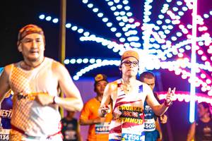 BIB: 4565, 136
                            <button type="button" onclick="openModal(15869110)" class="btn btn-primary btn-sm float-right btn-popup" data-toggle="modal" data-target=".modal-high-quality">
                        <i class="fas fa-shopping-cart"></i> Add to Cart
                    </button>
                                            <button type="button" onclick="isThisMe(15869110, true)" class="btn btn-success btn-sm float-right btn-popup btn-isme hidden" data-toggle="tooltip" data-placement="bottom" title="นี่คือรูปของคุณใช่ไหม คลิกที่นี่เพื่อเอาเข้าอัลบั้ม">
                        <i class="fas fa-plus"></i> Add to album
                    </button>
                    <button type="button" onclick="isThisMe(15869110, false)" class="btn btn-warning btn-sm float-right btn-popup btn-isnotme hidden">
                        <i class="fas fa-ban"></i> Remove from album
                    </button>