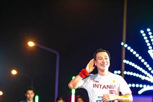 BIB: 0000
                            <button type="button" onclick="openModal(15870974)" class="btn btn-primary btn-sm float-right btn-popup" data-toggle="modal" data-target=".modal-high-quality">
                        <i class="fas fa-shopping-cart"></i> Add to Cart
                    </button>
                                            <button type="button" onclick="isThisMe(15870974, true)" class="btn btn-success btn-sm float-right btn-popup btn-isme hidden" data-toggle="tooltip" data-placement="bottom" title="นี่คือรูปของคุณใช่ไหม คลิกที่นี่เพื่อเอาเข้าอัลบั้ม">
                        <i class="fas fa-plus"></i> Add to album
                    </button>
                    <button type="button" onclick="isThisMe(15870974, false)" class="btn btn-warning btn-sm float-right btn-popup btn-isnotme hidden">
                        <i class="fas fa-ban"></i> Remove from album
                    </button>