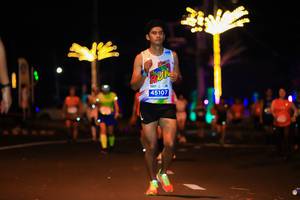 BIB: 45107
                            <button type="button" onclick="openModal(15773099)" class="btn btn-primary btn-sm float-right btn-popup" data-toggle="modal" data-target=".modal-high-quality">
                        <i class="fas fa-shopping-cart"></i> Add to Cart
                    </button>
                                            <button type="button" onclick="isThisMe(15773099, true)" class="btn btn-success btn-sm float-right btn-popup btn-isme hidden" data-toggle="tooltip" data-placement="bottom" title="นี่คือรูปของคุณใช่ไหม คลิกที่นี่เพื่อเอาเข้าอัลบั้ม">
                        <i class="fas fa-plus"></i> Add to album
                    </button>
                    <button type="button" onclick="isThisMe(15773099, false)" class="btn btn-warning btn-sm float-right btn-popup btn-isnotme hidden">
                        <i class="fas fa-ban"></i> Remove from album
                    </button>