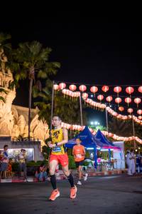 BIB: 070
                            <button type="button" onclick="openModal(14538933)" class="btn btn-primary btn-sm float-right btn-popup" data-toggle="modal" data-target=".modal-high-quality">
                        <i class="fas fa-shopping-cart"></i> Add to Cart
                    </button>
                                            <button type="button" onclick="isThisMe(14538933, true)" class="btn btn-success btn-sm float-right btn-popup btn-isme hidden" data-toggle="tooltip" data-placement="bottom" title="นี่คือรูปของคุณใช่ไหม คลิกที่นี่เพื่อเอาเข้าอัลบั้ม">
                        <i class="fas fa-plus"></i> Add to album
                    </button>
                    <button type="button" onclick="isThisMe(14538933, false)" class="btn btn-warning btn-sm float-right btn-popup btn-isnotme hidden">
                        <i class="fas fa-ban"></i> Remove from album
                    </button>