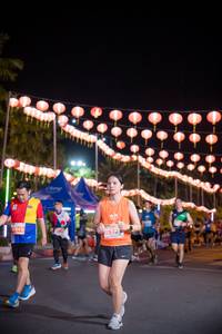 BIB: 1945, 2877
                            <button type="button" onclick="openModal(15599098)" class="btn btn-primary btn-sm float-right btn-popup" data-toggle="modal" data-target=".modal-high-quality">
                        <i class="fas fa-shopping-cart"></i> Add to Cart
                    </button>
                                            <button type="button" onclick="isThisMe(15599098, true)" class="btn btn-success btn-sm float-right btn-popup btn-isme hidden" data-toggle="tooltip" data-placement="bottom" title="นี่คือรูปของคุณใช่ไหม คลิกที่นี่เพื่อเอาเข้าอัลบั้ม">
                        <i class="fas fa-plus"></i> Add to album
                    </button>
                    <button type="button" onclick="isThisMe(15599098, false)" class="btn btn-warning btn-sm float-right btn-popup btn-isnotme hidden">
                        <i class="fas fa-ban"></i> Remove from album
                    </button>