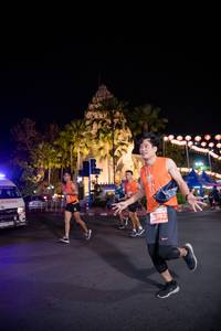 BIB: 092
                            <button type="button" onclick="openModal(15604579)" class="btn btn-primary btn-sm float-right btn-popup" data-toggle="modal" data-target=".modal-high-quality">
                        <i class="fas fa-shopping-cart"></i> Add to Cart
                    </button>
                                            <button type="button" onclick="isThisMe(15604579, true)" class="btn btn-success btn-sm float-right btn-popup btn-isme hidden" data-toggle="tooltip" data-placement="bottom" title="นี่คือรูปของคุณใช่ไหม คลิกที่นี่เพื่อเอาเข้าอัลบั้ม">
                        <i class="fas fa-plus"></i> Add to album
                    </button>
                    <button type="button" onclick="isThisMe(15604579, false)" class="btn btn-warning btn-sm float-right btn-popup btn-isnotme hidden">
                        <i class="fas fa-ban"></i> Remove from album
                    </button>