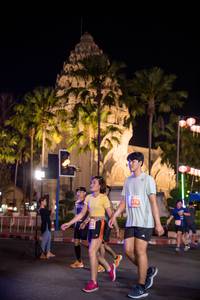 BIB: 979
                            <button type="button" onclick="openModal(15622131)" class="btn btn-primary btn-sm float-right btn-popup" data-toggle="modal" data-target=".modal-high-quality">
                        <i class="fas fa-shopping-cart"></i> Add to Cart
                    </button>
                                            <button type="button" onclick="isThisMe(15622131, true)" class="btn btn-success btn-sm float-right btn-popup btn-isme hidden" data-toggle="tooltip" data-placement="bottom" title="นี่คือรูปของคุณใช่ไหม คลิกที่นี่เพื่อเอาเข้าอัลบั้ม">
                        <i class="fas fa-plus"></i> Add to album
                    </button>
                    <button type="button" onclick="isThisMe(15622131, false)" class="btn btn-warning btn-sm float-right btn-popup btn-isnotme hidden">
                        <i class="fas fa-ban"></i> Remove from album
                    </button>