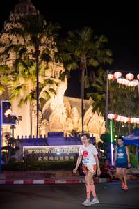 BIB: 090
                            <button type="button" onclick="openModal(15621272)" class="btn btn-primary btn-sm float-right btn-popup" data-toggle="modal" data-target=".modal-high-quality">
                        <i class="fas fa-shopping-cart"></i> Add to Cart
                    </button>
                                            <button type="button" onclick="isThisMe(15621272, true)" class="btn btn-success btn-sm float-right btn-popup btn-isme hidden" data-toggle="tooltip" data-placement="bottom" title="นี่คือรูปของคุณใช่ไหม คลิกที่นี่เพื่อเอาเข้าอัลบั้ม">
                        <i class="fas fa-plus"></i> Add to album
                    </button>
                    <button type="button" onclick="isThisMe(15621272, false)" class="btn btn-warning btn-sm float-right btn-popup btn-isnotme hidden">
                        <i class="fas fa-ban"></i> Remove from album
                    </button>