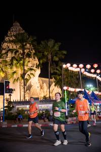 BIB: 28203
                            <button type="button" onclick="openModal(15618519)" class="btn btn-primary btn-sm float-right btn-popup" data-toggle="modal" data-target=".modal-high-quality">
                        <i class="fas fa-shopping-cart"></i> Add to Cart
                    </button>
                                            <button type="button" onclick="isThisMe(15618519, true)" class="btn btn-success btn-sm float-right btn-popup btn-isme hidden" data-toggle="tooltip" data-placement="bottom" title="นี่คือรูปของคุณใช่ไหม คลิกที่นี่เพื่อเอาเข้าอัลบั้ม">
                        <i class="fas fa-plus"></i> Add to album
                    </button>
                    <button type="button" onclick="isThisMe(15618519, false)" class="btn btn-warning btn-sm float-right btn-popup btn-isnotme hidden">
                        <i class="fas fa-ban"></i> Remove from album
                    </button>