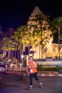 BIB: 091
                            <button type="button" onclick="openModal(15707915)" class="btn btn-primary btn-sm float-right btn-popup" data-toggle="modal" data-target=".modal-high-quality">
                        <i class="fas fa-shopping-cart"></i> Add to Cart
                    </button>
                                            <button type="button" onclick="isThisMe(15707915, true)" class="btn btn-success btn-sm float-right btn-popup btn-isme hidden" data-toggle="tooltip" data-placement="bottom" title="นี่คือรูปของคุณใช่ไหม คลิกที่นี่เพื่อเอาเข้าอัลบั้ม">
                        <i class="fas fa-plus"></i> Add to album
                    </button>
                    <button type="button" onclick="isThisMe(15707915, false)" class="btn btn-warning btn-sm float-right btn-popup btn-isnotme hidden">
                        <i class="fas fa-ban"></i> Remove from album
                    </button>