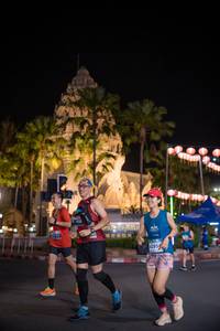 BIB: 4295
                            <button type="button" onclick="openModal(15480811)" class="btn btn-primary btn-sm float-right btn-popup" data-toggle="modal" data-target=".modal-high-quality">
                        <i class="fas fa-shopping-cart"></i> Add to Cart
                    </button>
                                            <button type="button" onclick="isThisMe(15480811, true)" class="btn btn-success btn-sm float-right btn-popup btn-isme hidden" data-toggle="tooltip" data-placement="bottom" title="นี่คือรูปของคุณใช่ไหม คลิกที่นี่เพื่อเอาเข้าอัลบั้ม">
                        <i class="fas fa-plus"></i> Add to album
                    </button>
                    <button type="button" onclick="isThisMe(15480811, false)" class="btn btn-warning btn-sm float-right btn-popup btn-isnotme hidden">
                        <i class="fas fa-ban"></i> Remove from album
                    </button>